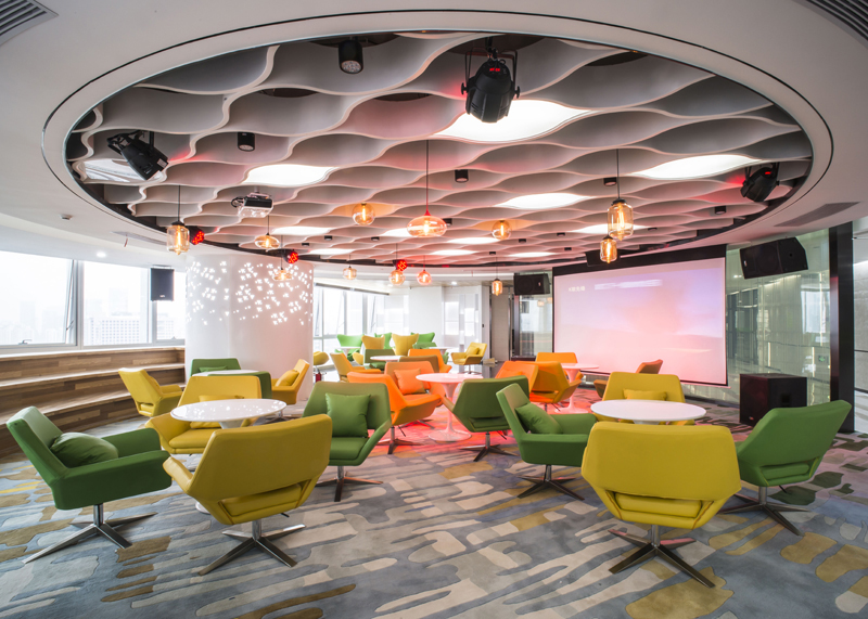 深圳辦公室裝修 | 極簡時(shí)尚 泰智會(huì)創(chuàng)客空間